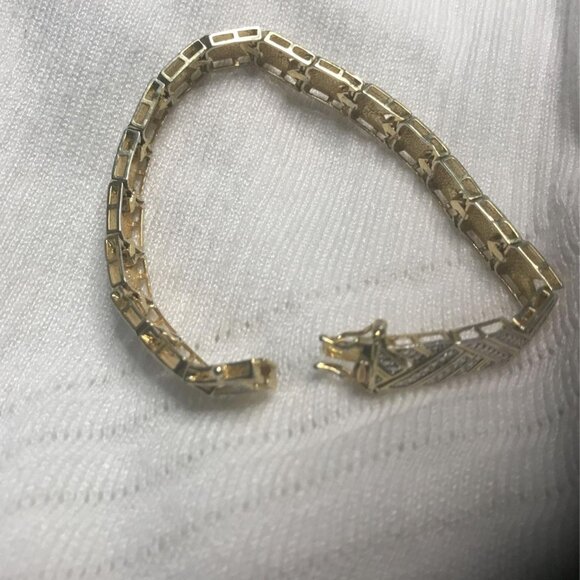Gold-Tone Linked Bracelet – Rhinestone Accents, Double Safety Latch (Brand New, - Picture 4 of 5
